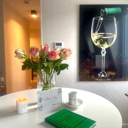 Modern Elegance In Historical City Center Trier Exterior foto